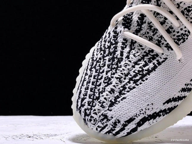 Boost Yeezy V2 White CP9654 350 Black Zebra Adidas 0814